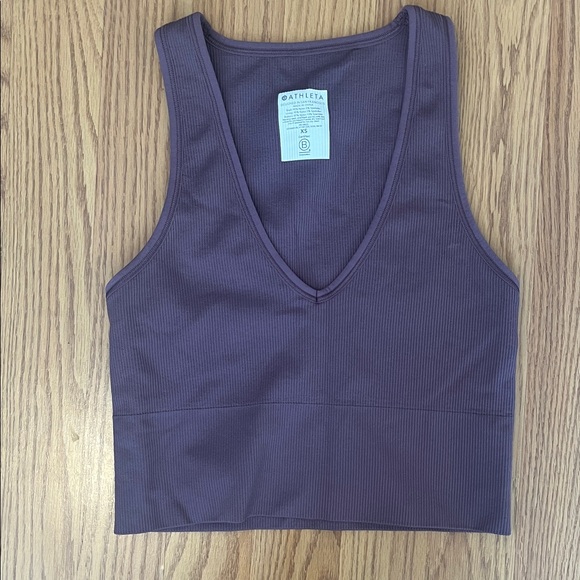 Athleta Tops - Athleta Women's Deep Purple Crop Top